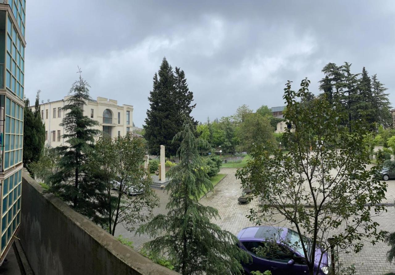 קוטאיסי City Centre Apartment מראה חיצוני תמונה