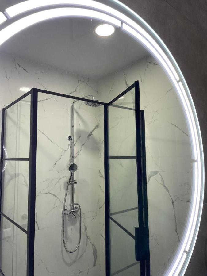 קוטאיסי City Centre Apartment מראה חיצוני תמונה