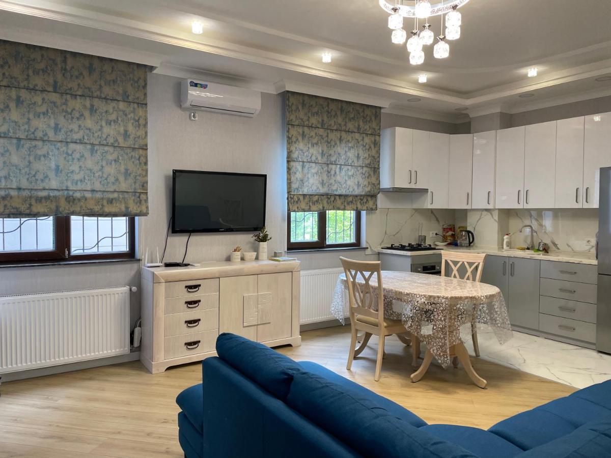 קוטאיסי City Centre Apartment מראה חיצוני תמונה
